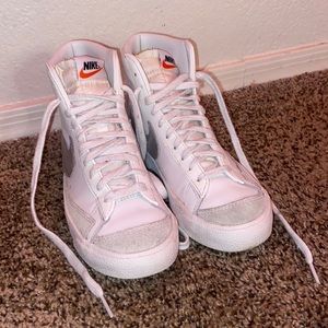 COPY - Nike Blazers